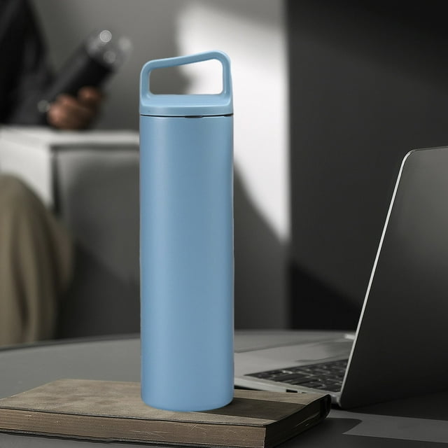 Bouilloire Isotherme en Acier Inoxydable, Grande Capacité 600ml, Design Sportif Étanche, pour Randonnée Voyage, Équipement Extérieur Portable, Construction Durable, Isolation Écologique, Aventure