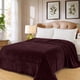 thumbnail image 2 of Cobertor Ligero Liso MELOCOTTON HOGAR Matrimonial Hotelero Vino, 2 of 5