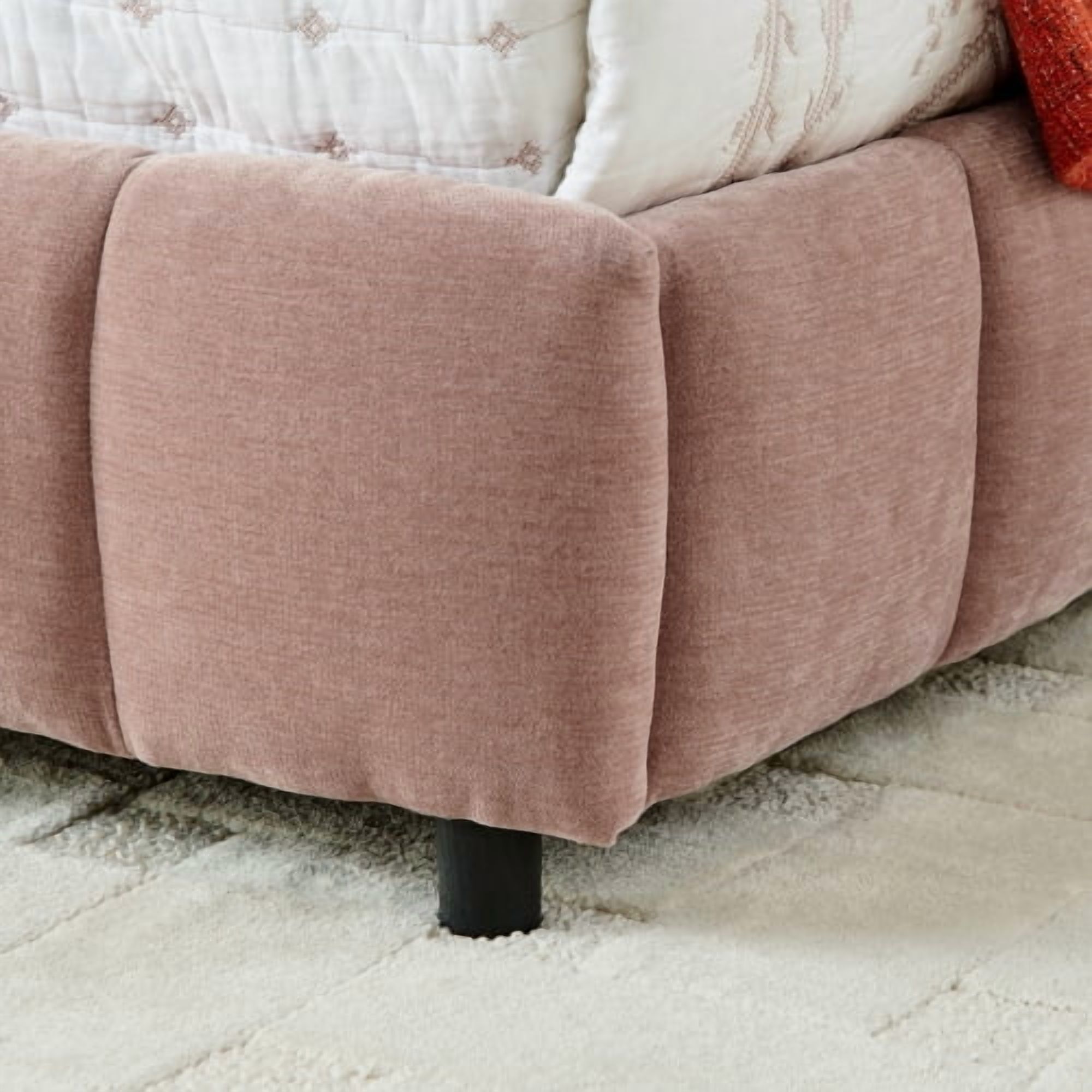 GAKMCIL California King size Bed Frame with Thick Fabric,Upholstered Bed Frame with Headboard and Solid Frame. With drawer for storage No Box Spring Needed Pink(90.5''*80.5''*31'')