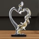 thumbnail image 3 of Figura de pareja besándose, escultura de amantes de estilo nórdico, adorno de escritorio para estante. Plata, 3 of 7