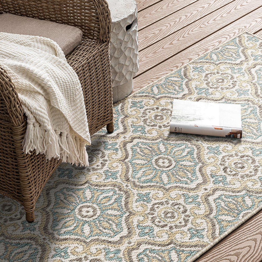 Mohawk Home Positano Outdoor Area Rug, Light Grey, 2' 6" x 6'