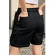 thumbnail image 3 of Bermudas cargo IVIR hasta la rodilla, color negro, para mujer, 3 of 6