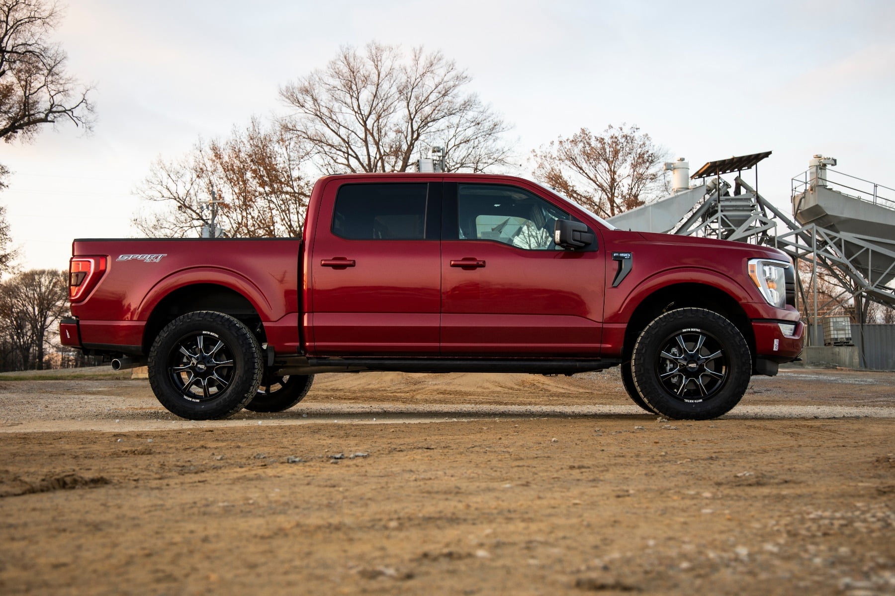 Rough Country 2" Nylon Lift Kit w/N3 Shocks for 21-23 Ford F-150 2WD/4WD - 57130 Fits select: 2022 FORD F150, 2021 FORD F150 SUPER CAB