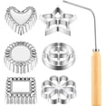 thumbnail image 1 of Juego de 7 Moldes de Aluminio Fundido para Rosetas y Timbales con Mango de Madera para Galletas Escandinavas y Postres Crujientes, 1 of 5