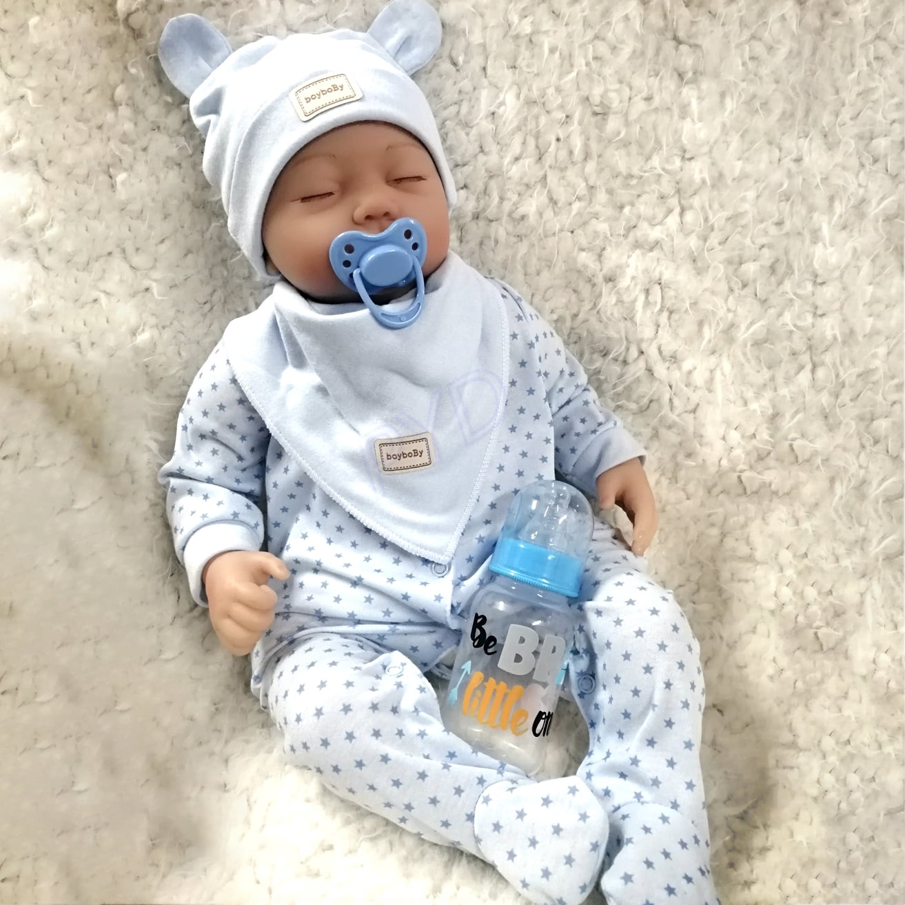 22-Inch Lifelike Reborn Dolls Realistic Vinyl Newborn Boy Doll Closed Eyes Soft Cloth Body Gift