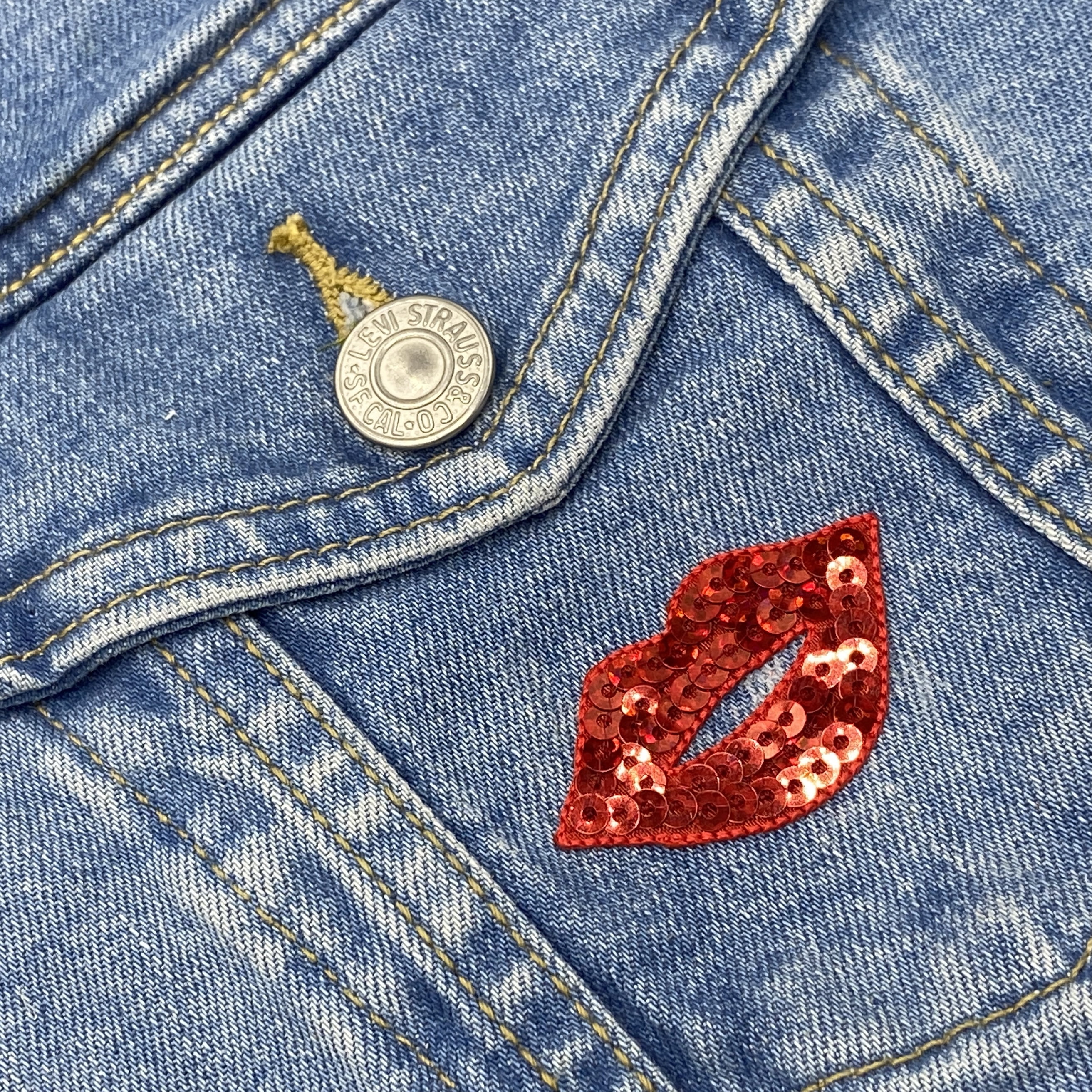 Red Hot - Sequin Lips - Iron on Embroidered Applique Patch