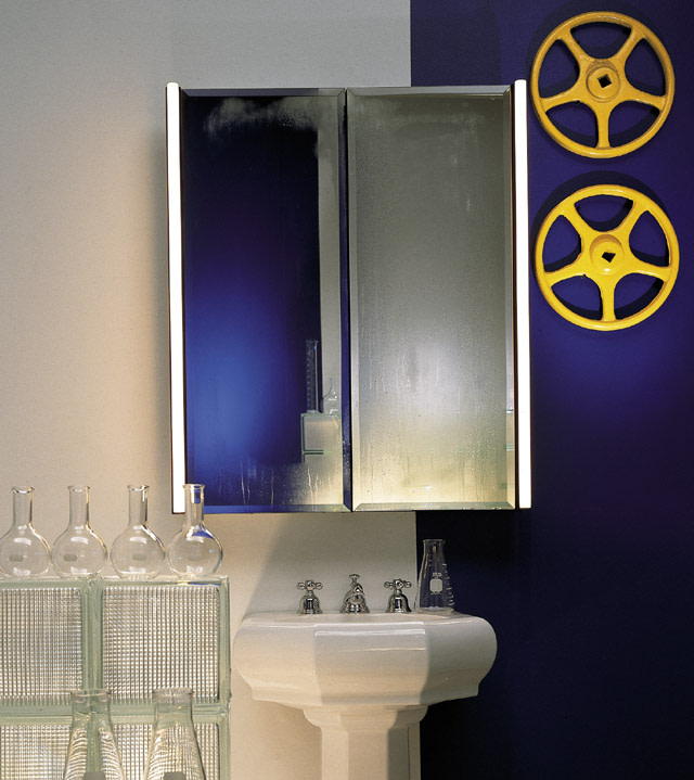 Robern MP16D4FPRE 15 1/4in Single Door Medicine with Beveled