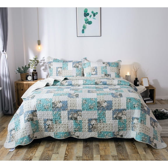 Aqua Green Country-Chic Print Quilt Set