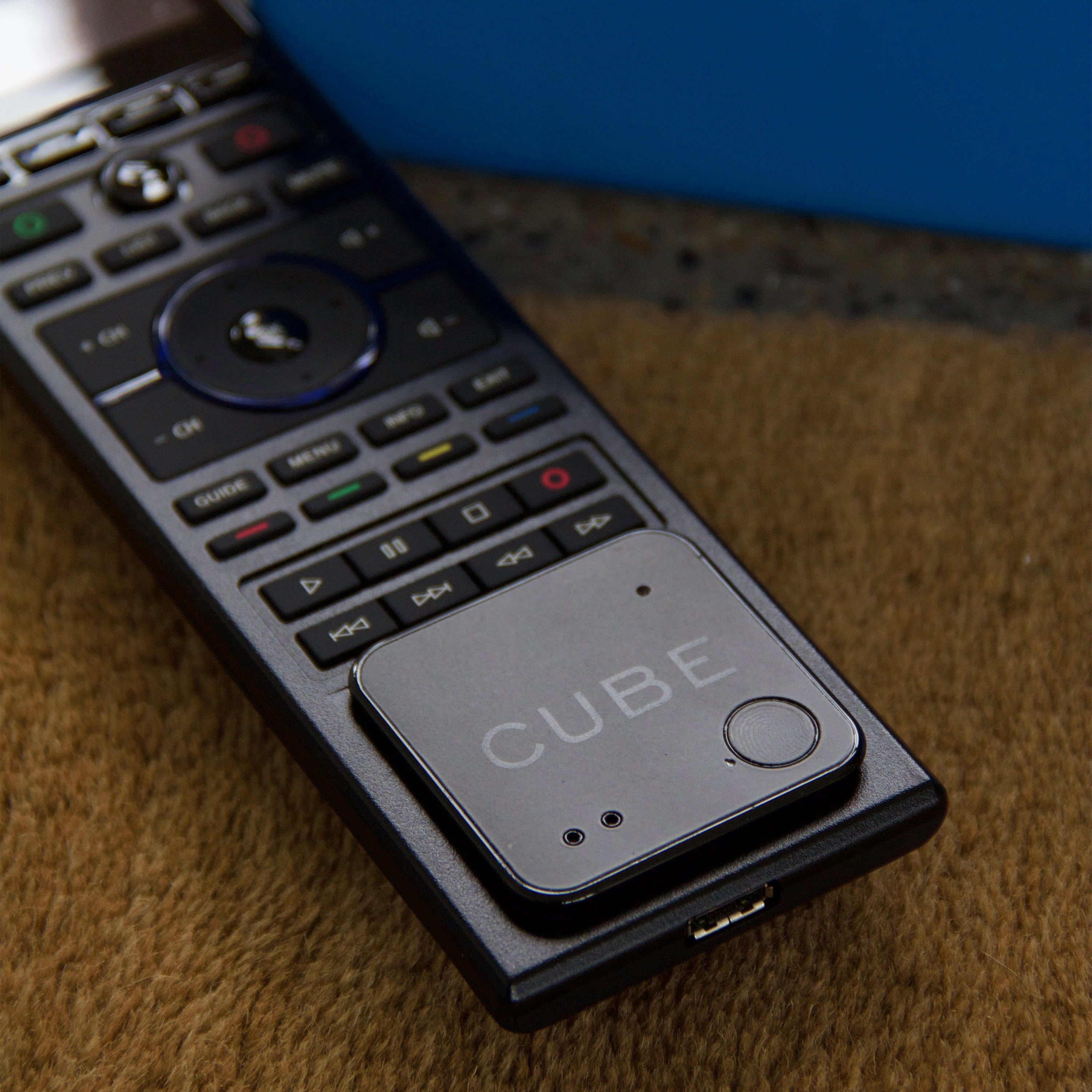 Cube Shadow Bluetooth Item Tracker - Thumbnail 3