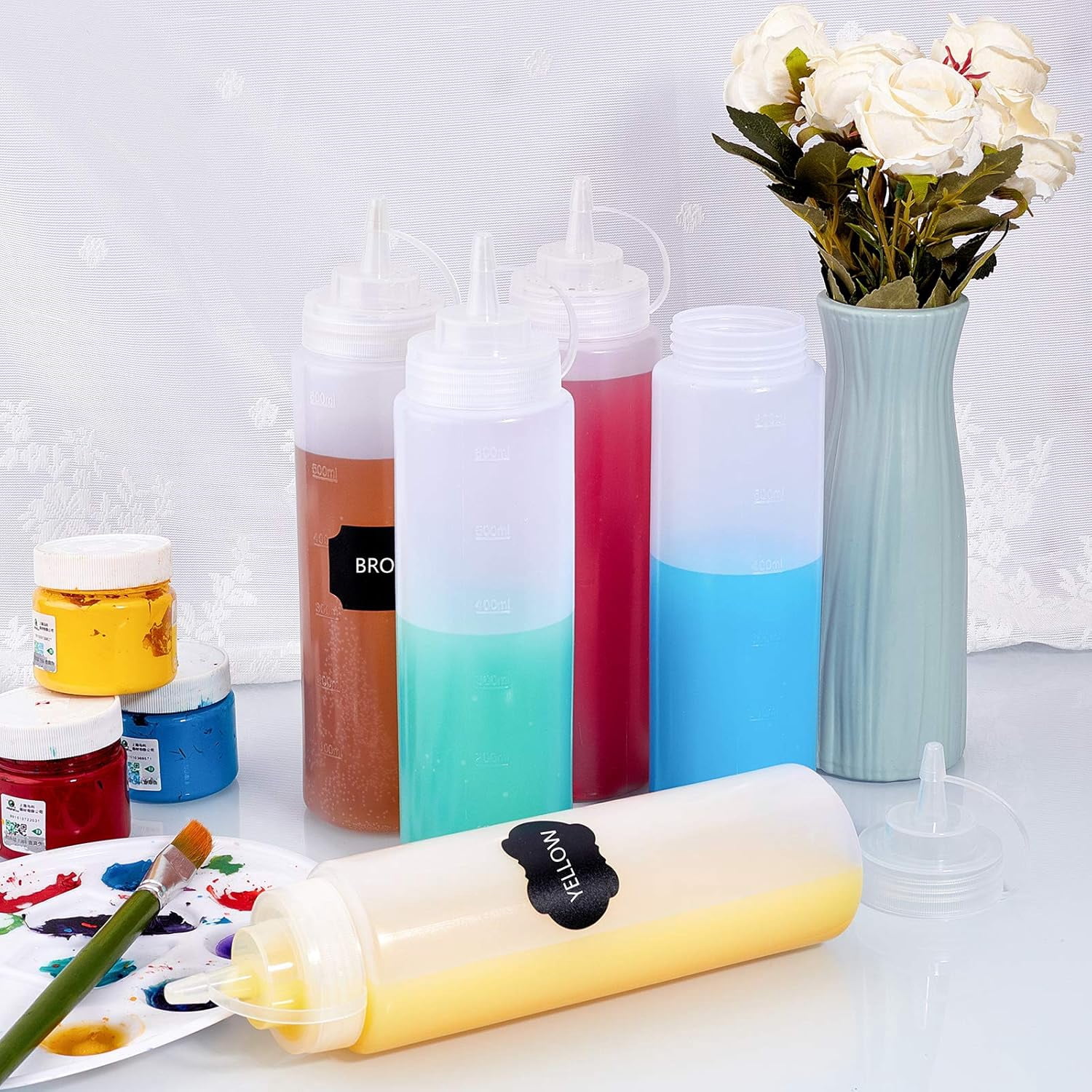 20oz Plastic Squeeze Bottles with Twist On Cap Lids Scale Empty Refillable Squirt Bottle for Crafts Art Glue Multi Purpose with Sticker Labels 8 Pack