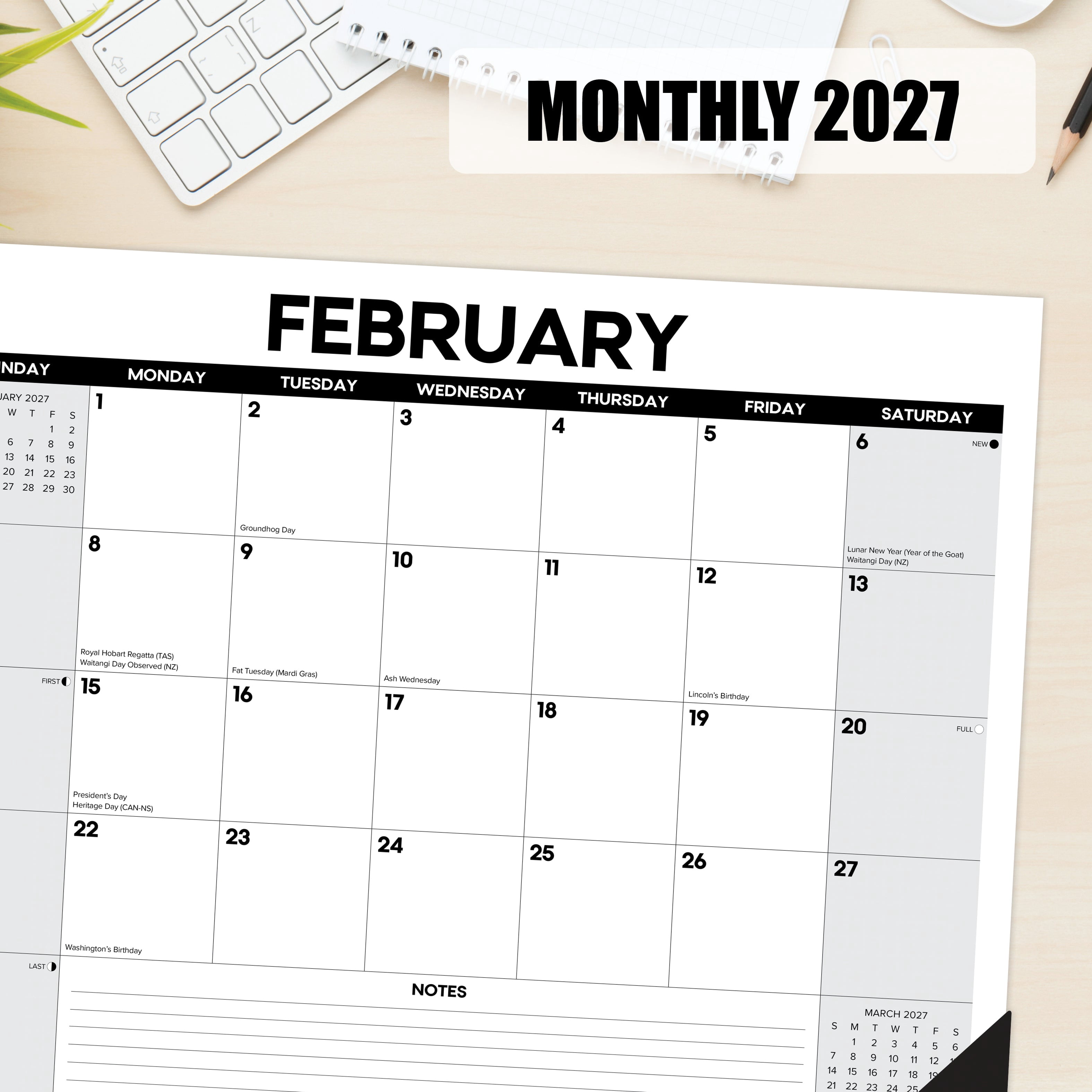 Willow Creek Press Basic 2027 22" x 17" Large Monthly Deskpad (66560)