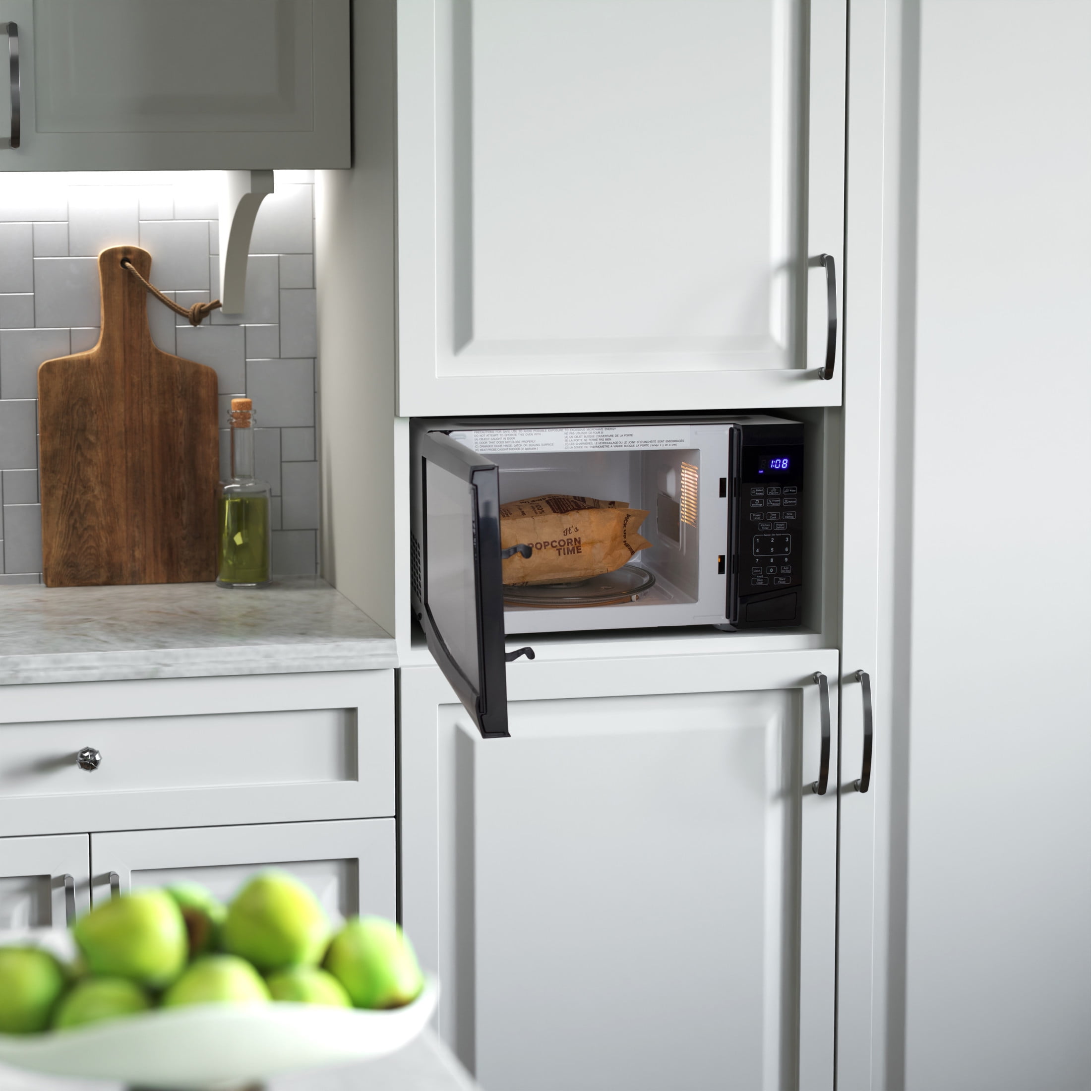 Avanti Countertop Microwave Oven, 0.9 cu. ft., in Black (MT09V1B)
