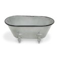 thumbnail image 4 of Bañera Cheung's Lavande de metal con forma de flor de lis grande, 4 of 9