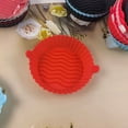 thumbnail image 4 of ZheElen Pot de Friteuse à Air Chaud Silicone Cuisine Réutilisable Résistant à la Chaleur Panier de Cuisson de Légumes Accessoire avec Poignée Rouge 1ensemble, 4 of 6