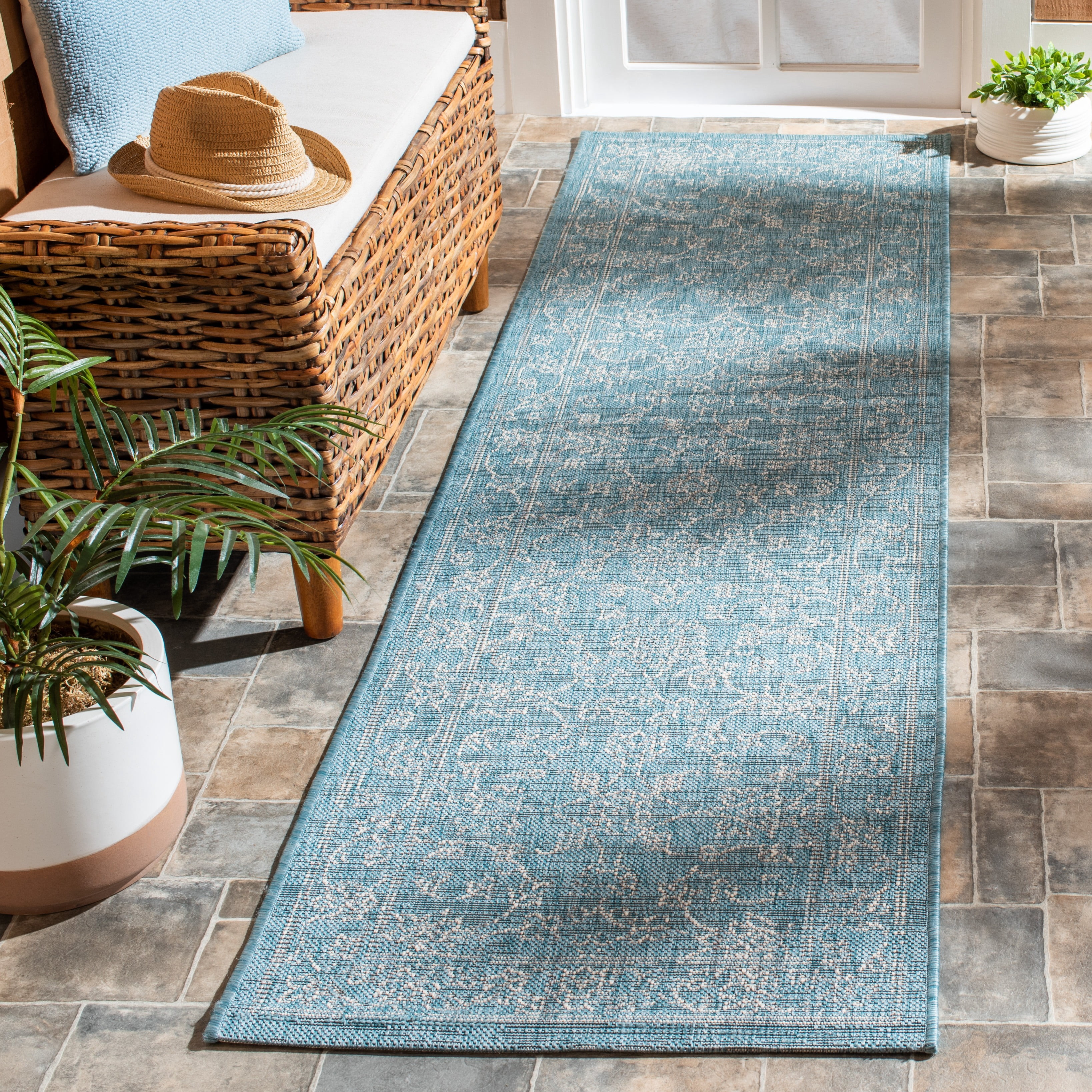 SAFAVIEH Courtyard Darin Traditional Indoor/Outdoor Runner, 2'3" x 12', Aqua/Grey