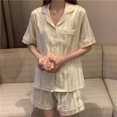 thumbnail image 4 of Pijama de seda de hielo para mujer, ropa de verano fina de manga corta, ropa de casa de verano, traje de dos piezas, 4 of 5