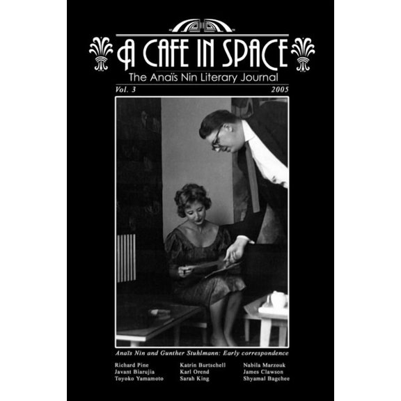 A Cafe in Space (Paperback)