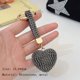 thumbnail image 1 of Llaveros de corazón de diamantes de imitación para mujer, llavero colgante de bolso, llavero de cristal de Color sólido, llavero de corazón de melocotón para pareja, 1 of 4
