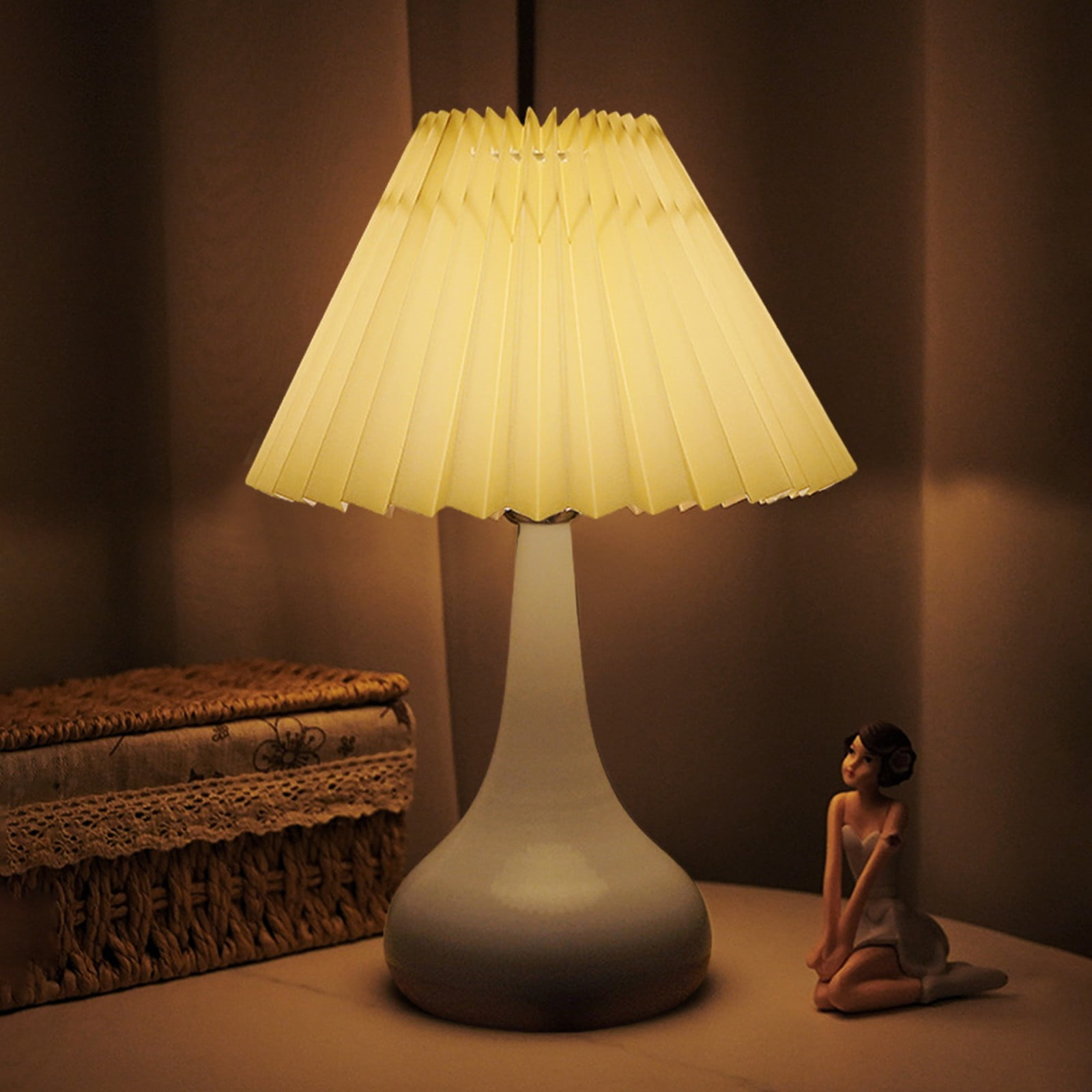 A Vintage Table Lamp Bedside Desk Light With Energy Efficient Design, Stylish Metal Material For Study, Bedroom And Dormitory, 12.2X8.66X4.72In, 0.46Lb