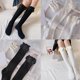 thumbnail image 2 of Mujeres Lolita Negro Blanco Calcetines hasta la rodilla Harajuku Dulce 3d Flor de rosa artificial Micro Compresión Estudiante Algodón Medias de pantorrilla Calcetería, 2 of 5
