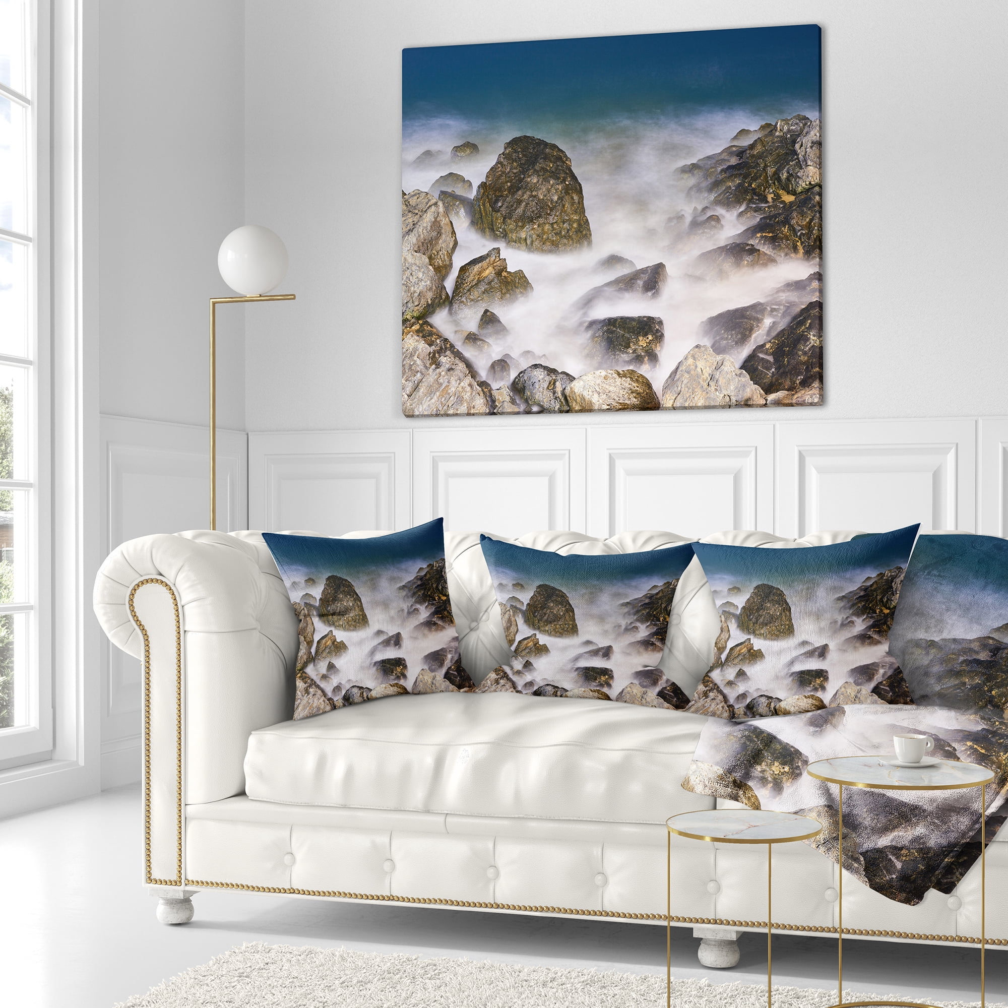 Designart Rocky Waves at Haeundae Coast Busan - Seashore Throw Pillow - 18x18