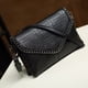 thumbnail image 2 of Bolso retro para mujer, estilo europeo y americano, de piel suave, a la moda, para madres de mediana edad, bolso bandolera portátil para mujer, 2 of 6
