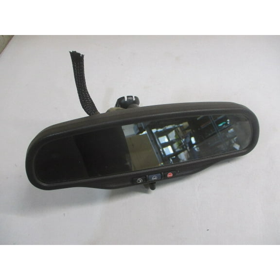 Pre-Owned Chevrolet Traverse Avalanche 1500 Manual Rear View Mirror w/Onstar OEM LKQ - Verify Specific Vehicle Fitment In Description - (Good)