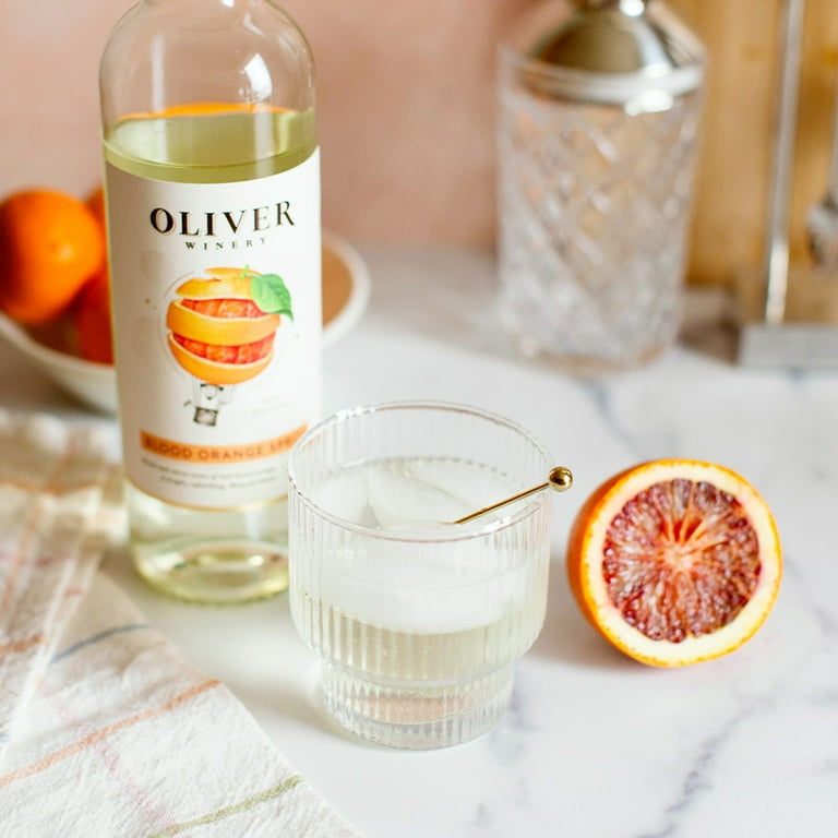 Oliver Blood Orange Spritz, Indiana, 6.8% ABV, Glass Bottle