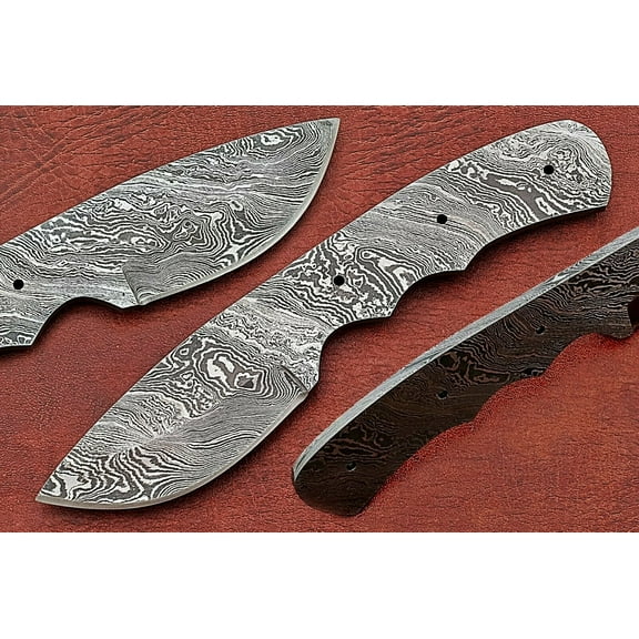 6.75" spear point Damascus steel blank blade pocket knife with 3.25" cutting