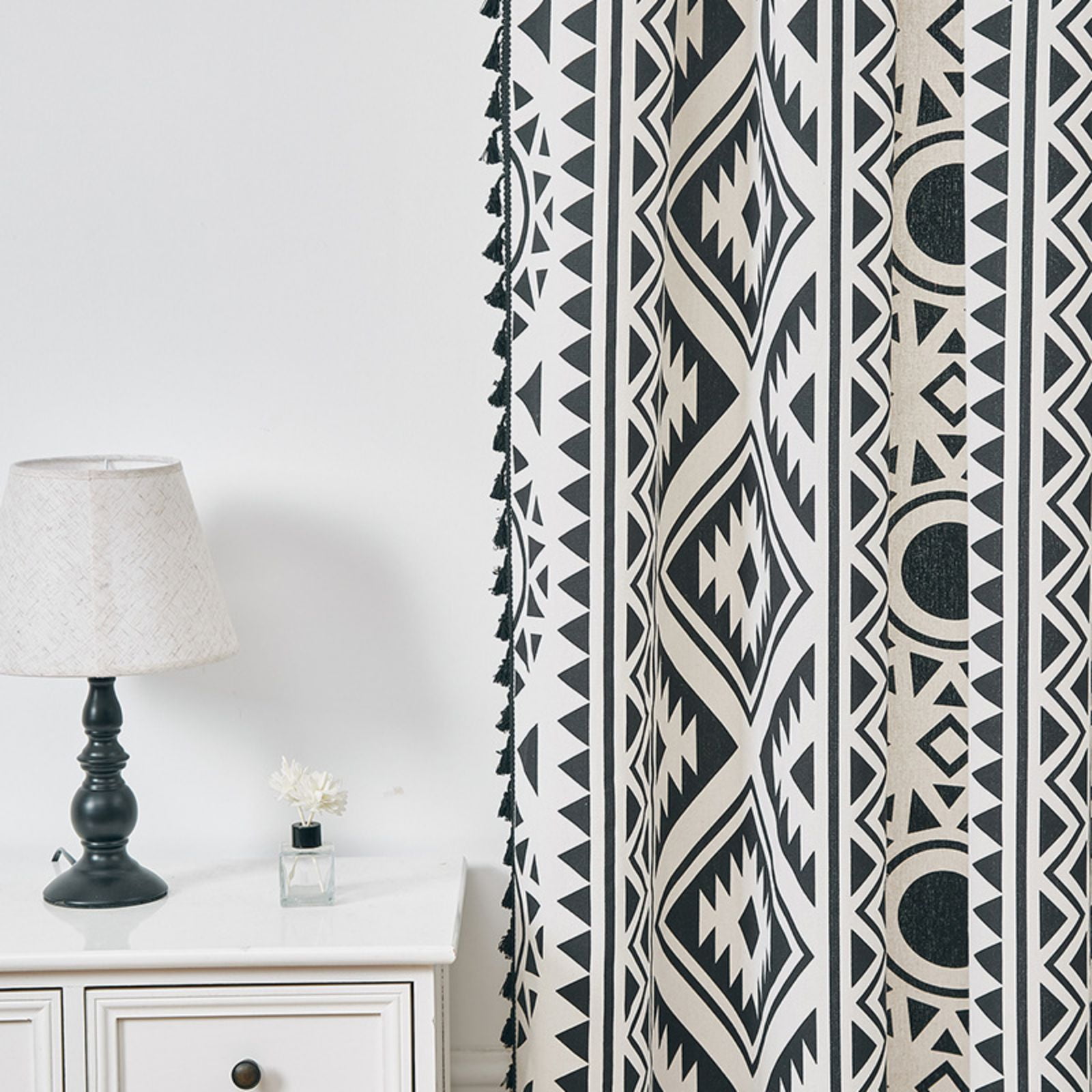 Black White Boho Farmhouse Curtains for Living Room 2 Panels, Linen Light Filtering Vintage Curtains Farmhouse Western Aztec Printed Rustic Rod Pocket Curtain Drapes with Tassels
