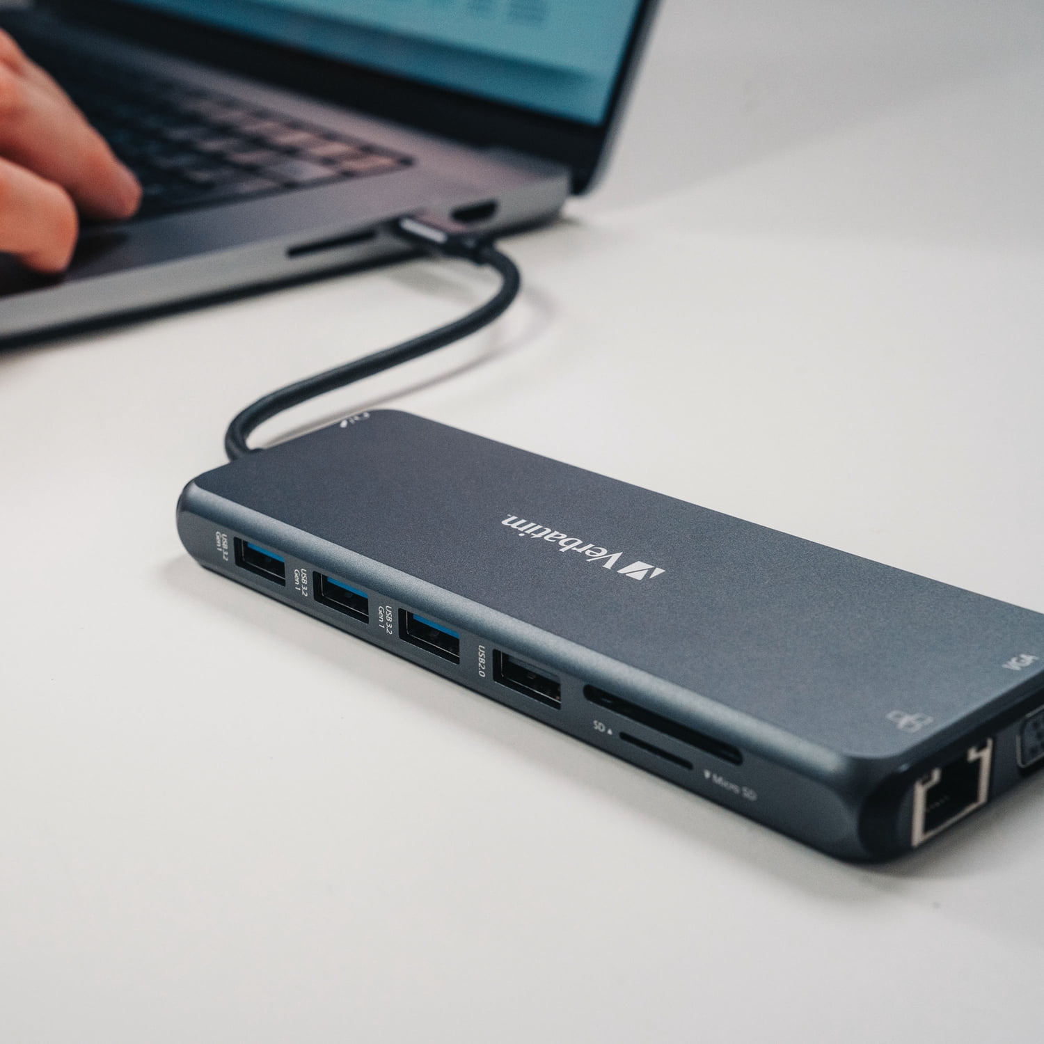 Verbatim® USB-C Pro Multiport Hub14 Port, Gray 32154