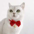 thumbnail image 4 of Collar navideño para mascotas KAIYANG 2 piezas de terciopelo con lazo navideño, 4 of 5