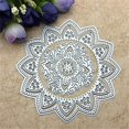 thumbnail image 1 of Juego de 3 troqueles metálicos DDeehs Flower Doily Round Rose, 1 of 7