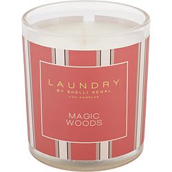 LAUNDRY BY SHELLI SEGAL MAGIC WOODS LAVANDERÍA DE SHELLI SEGAL MAGIC WOODS de Shelli Segal, VELA PERFUMADA 8 OZ