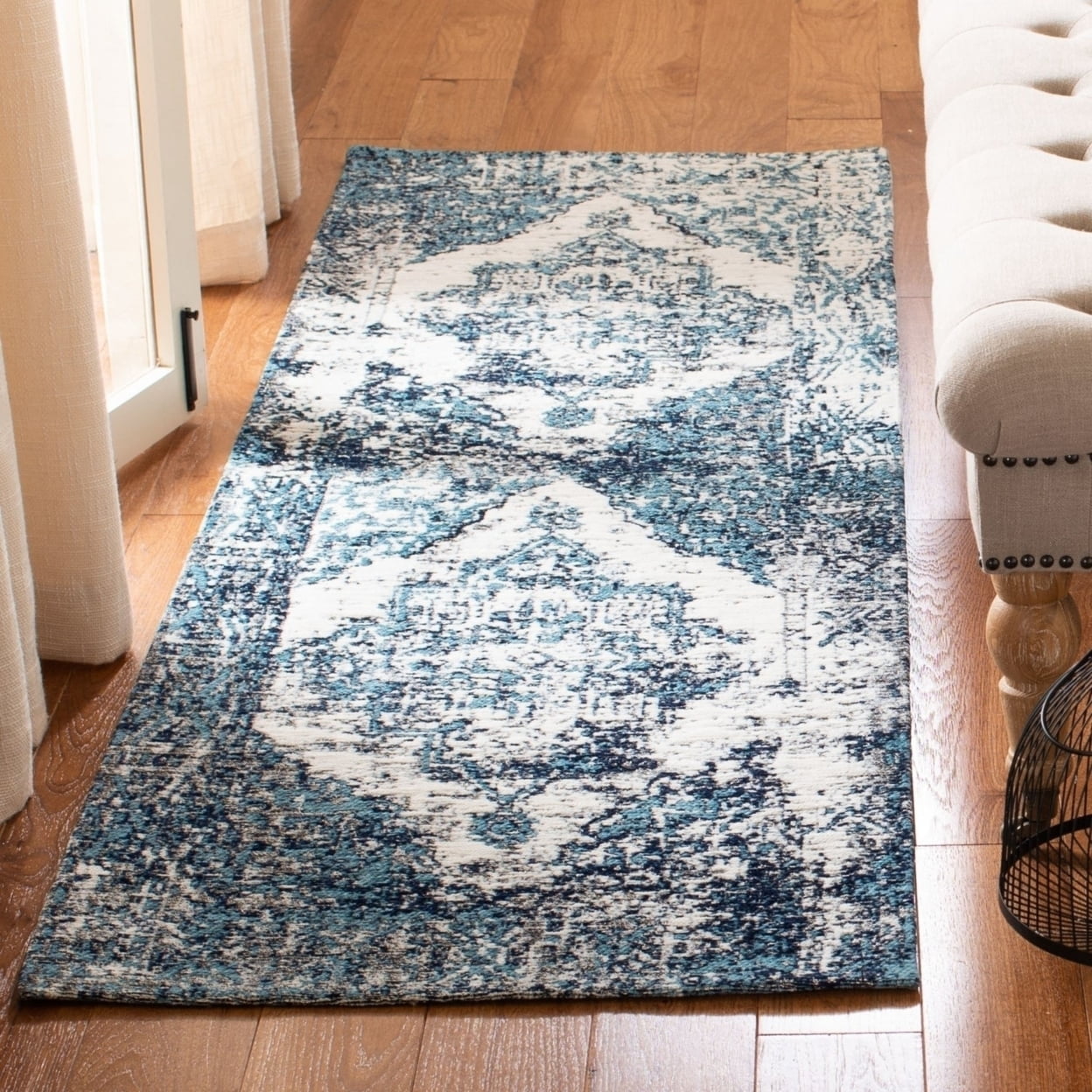 SAFAVIEH Classic Vintage Giuseppe Overdyed Runner Rug, Blue/Ivory, 2'3" x 8'