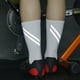 thumbnail image 2 of Calcetines de ciclismo de alta reflectividad para deportes de bicicleta, running, fitness, calcetines de tubo transpirables que absorben la humedad, 2 of 4