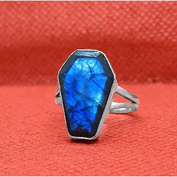 Labradorite Coffin Ring