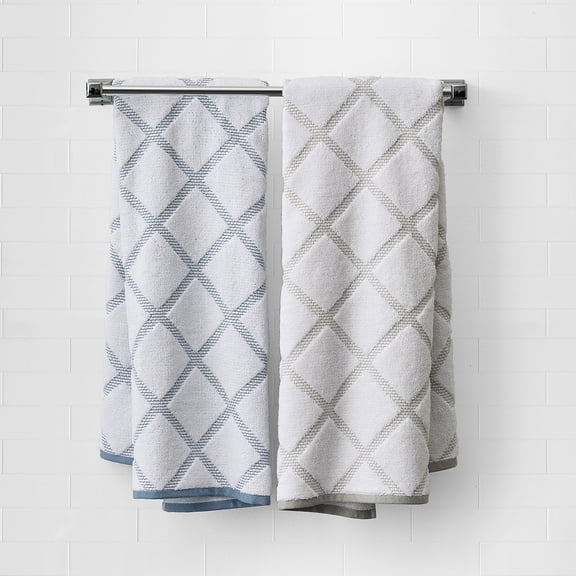 Better Homes & Gardens Diamond Drop Bath Towel, Blue Linen