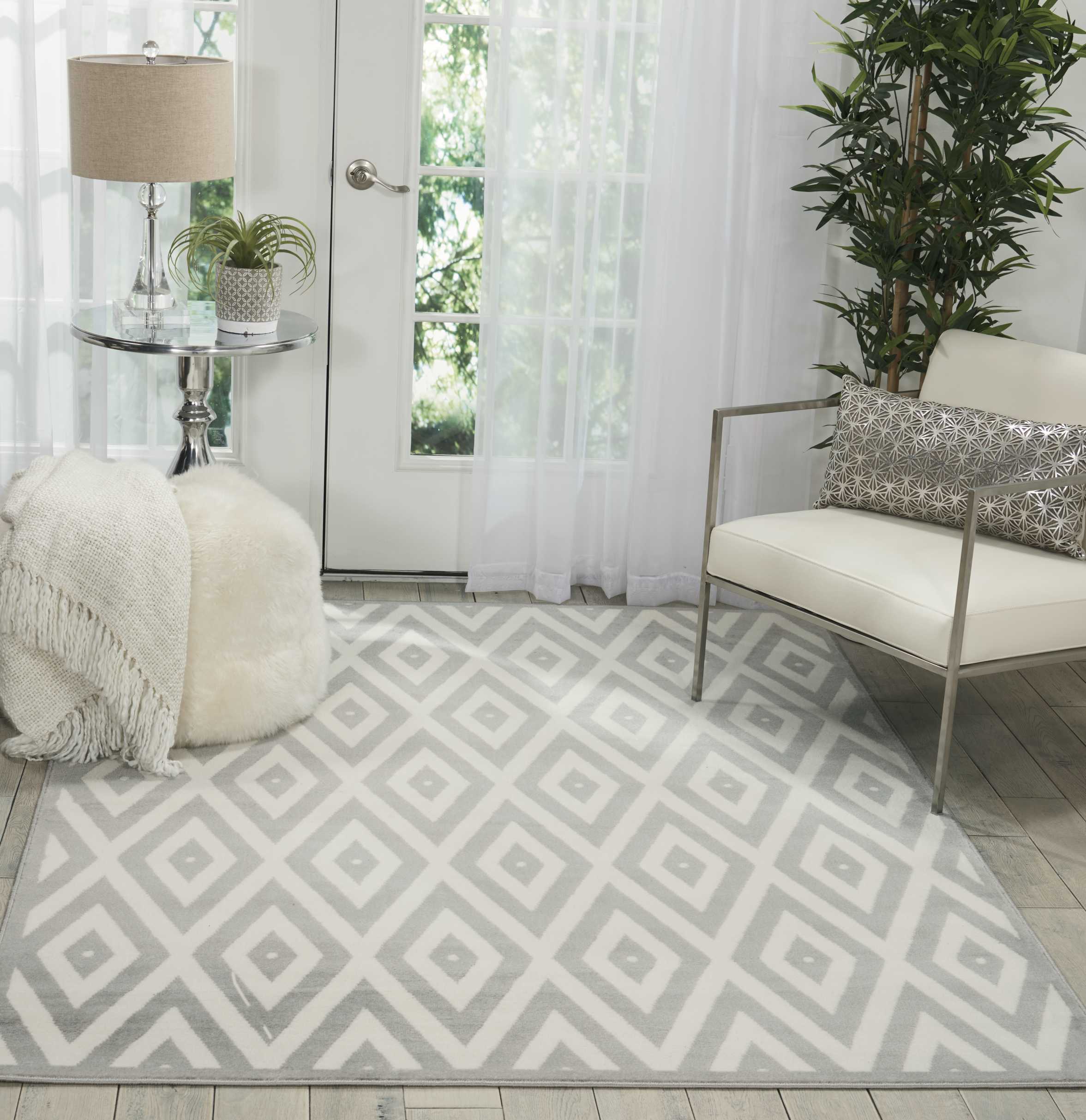 Geometric White/Grey Area Rug by Bellamy Studios