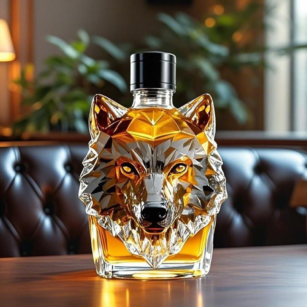 Horrible Wolf Head Whiskey Bottle,Funny Animal Themed Whiskey Decanter,Funny Art Statue Sculpture Bottles,Creative Glass Animal Shape Wine Decanter-350ml