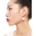 thumbnail image 5 of Pendientes colgantes de concha blanca cuadrada chapada en oro de 14 quilates, joyería geométrica para mujeres y niñas, regalo para el día de San Valentín, cumpleaños, día de la madre, Navidad (dorado)... esquí esquí Gafas de esquí, 5 of 5