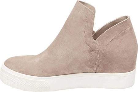wrangle sneaker steve madden