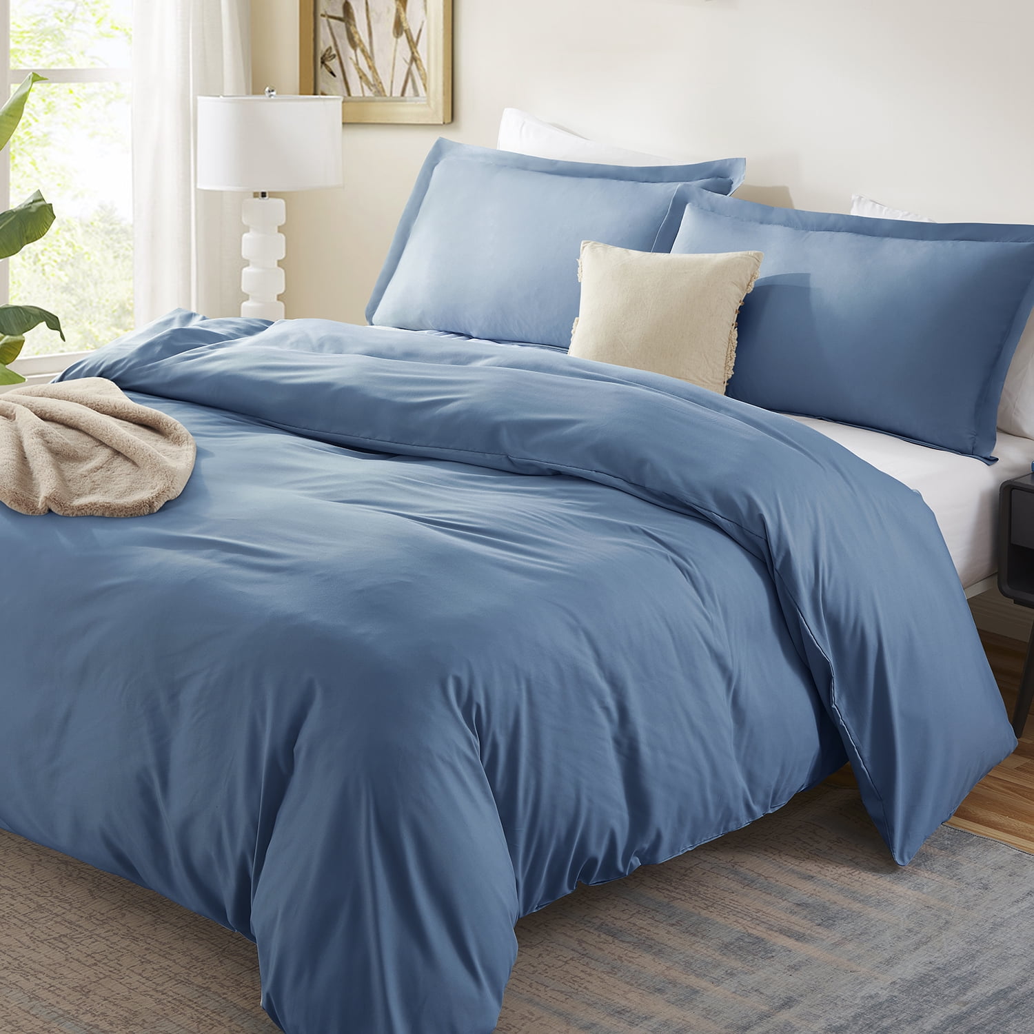 Virtu 3pc Duvet Cover Set, Luxury Microfiber Duvet Cover Cal King with Pillow Shams, Blue Heaven