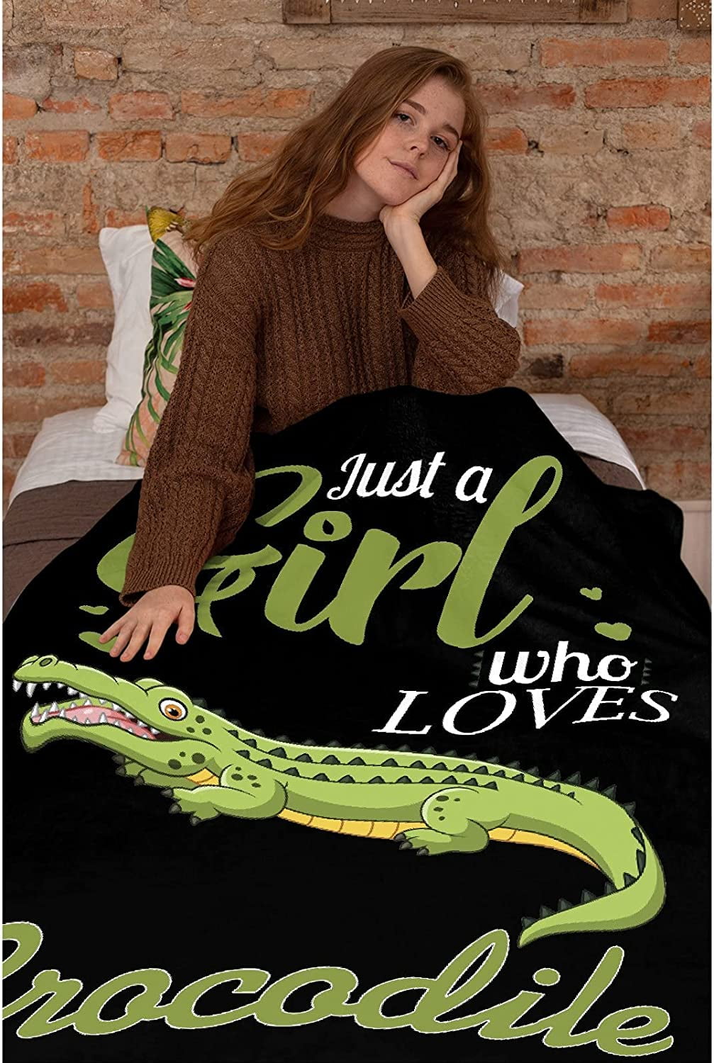 Just A Girl Who Loves Crocodile Blanket,Flannel Throw Blanket Ultra Soft Micro Lightweight Flannel Blanket Bed Couch Living Room All-Season 50"x40" Small for Kid