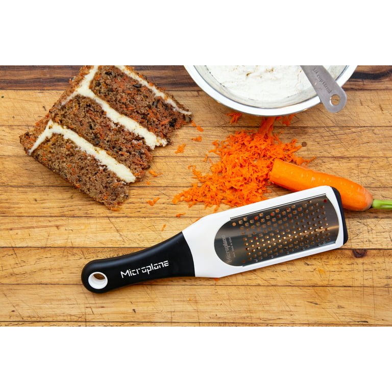  Microplane Home Series 4 Piece Grater Set - Coarse, Fine, Extra  Coarse, Ribbon (Black) : Grocery & Gourmet Food