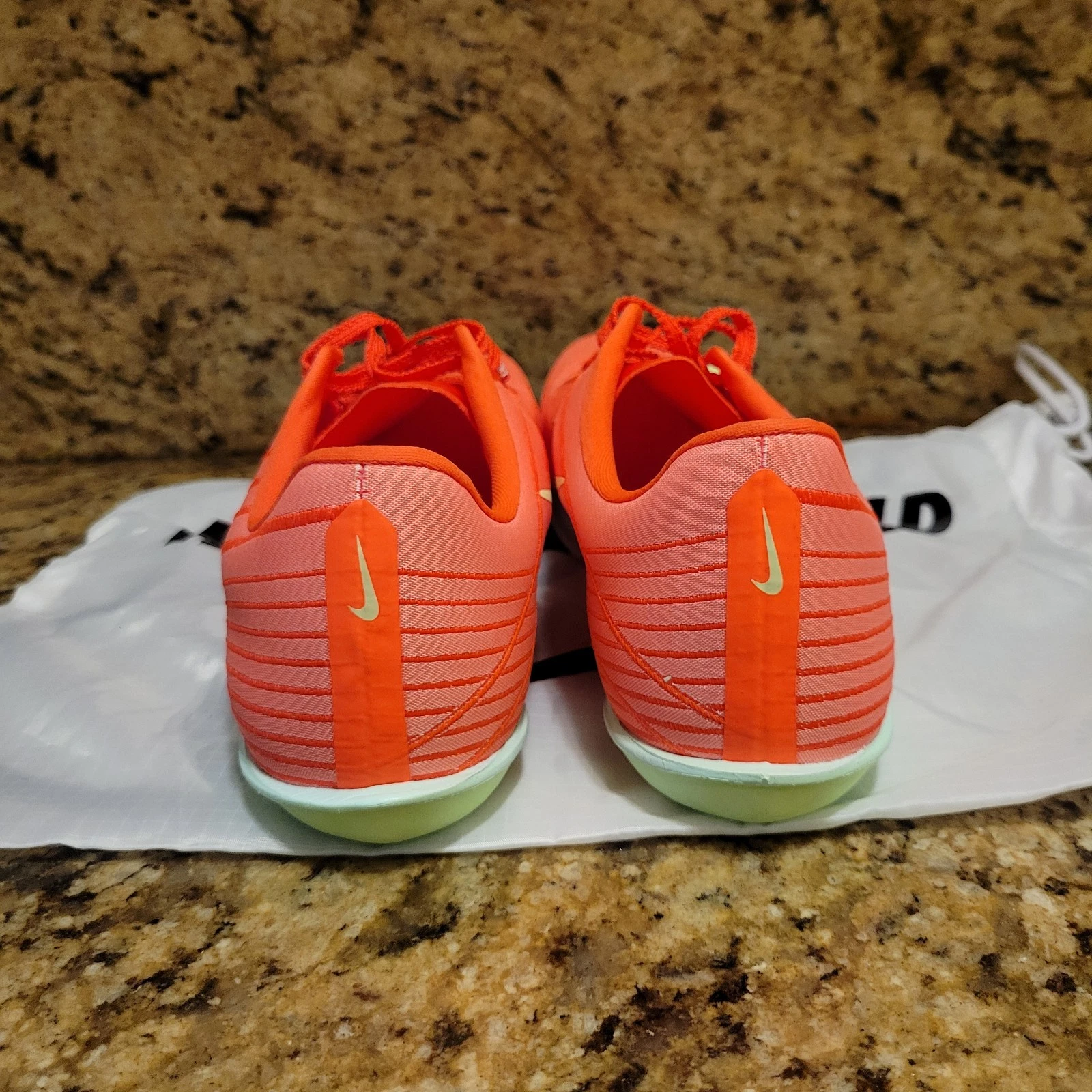 Nike Air Zoom Maxfly 2 Bright Crimson Track Spikes FD8395  display picture 1