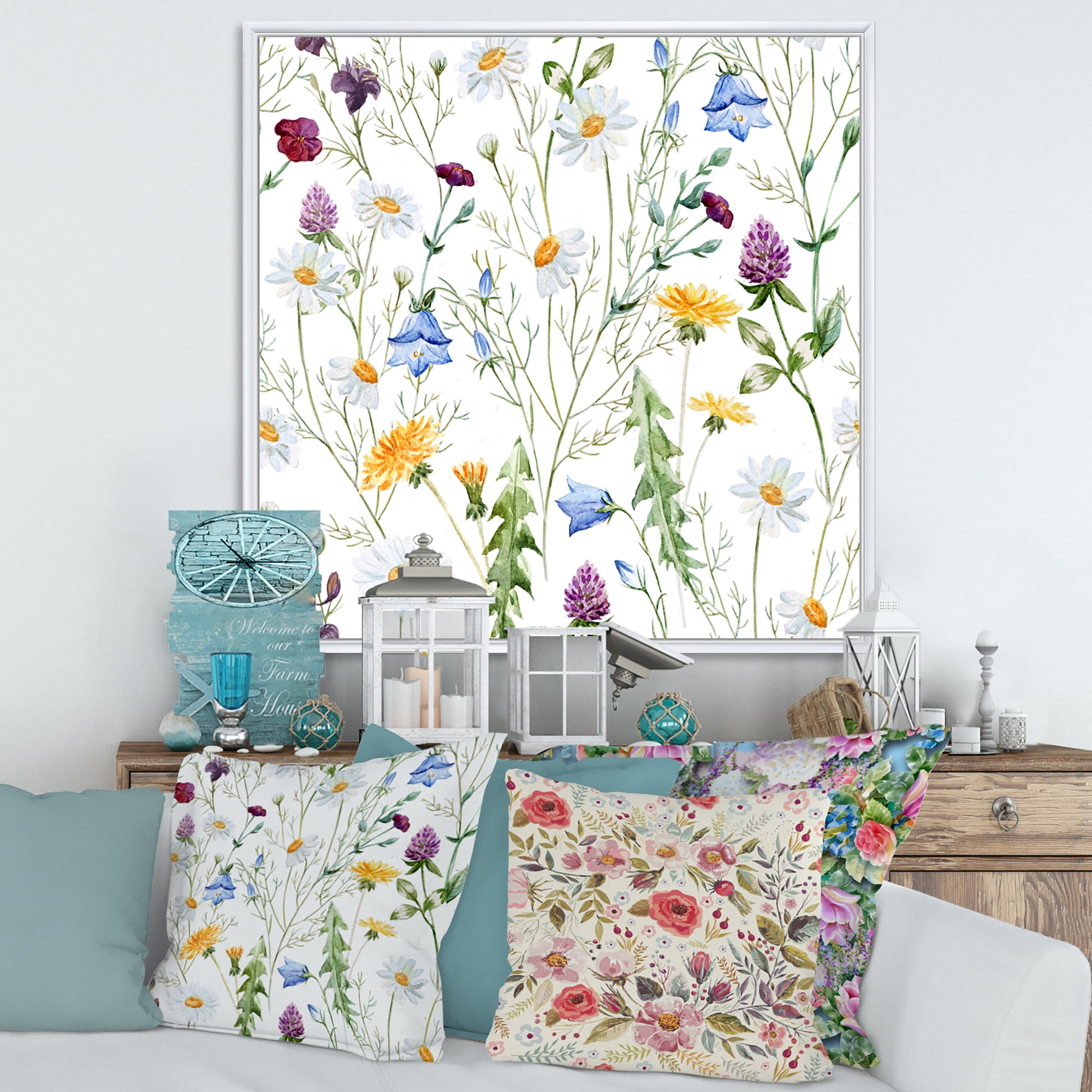 Designart 'Wildflowers Clover Bell and Chamomile III' Traditional Framed Canvas Wall Art Print