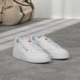 thumbnail image 2 of Zapatillas de tenis Reebok Club C 85 para mujer blanco/gris claro 7, 2 of 7