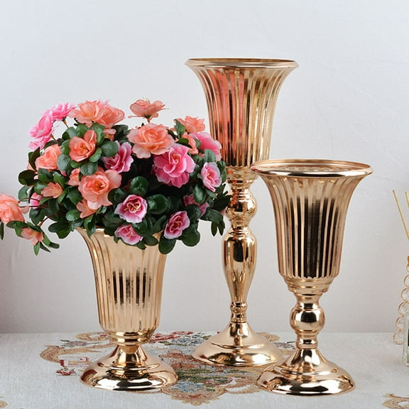 Mobutofu 1Pack Golden Iron Flower Vase for Home Decoration and Flower Arrangement Ware Simple Shape