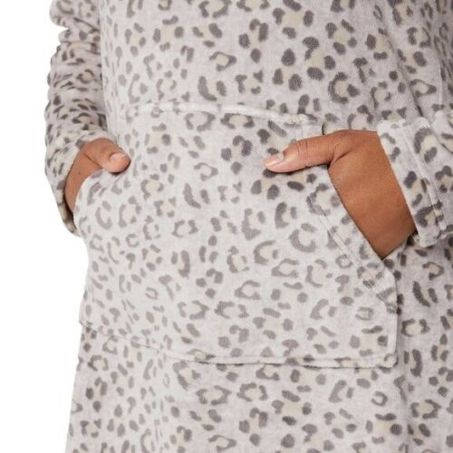 32 Degrees Women's Leopard Print Super Soft Cozy Plush Velour Kangaroo  Pocket Lounger Hoodie - Walmart.com